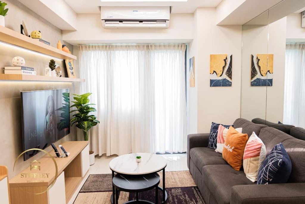 Moa Shore 3 New Modern One Bedroom *