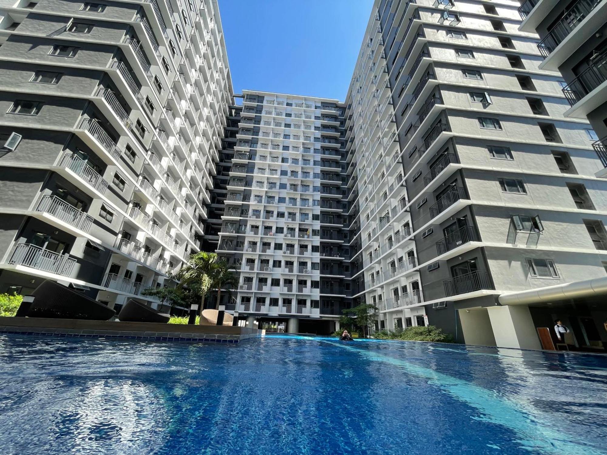 Moa Shore 3 New Modern One Bedroom Apartment *